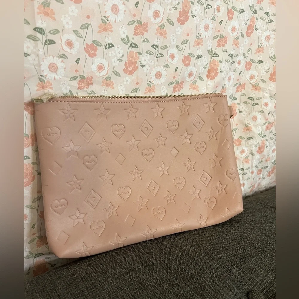 Handbag - Picture 3 of 5